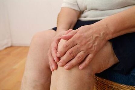 Knieschmerzen mit Arthritis und Arthrose