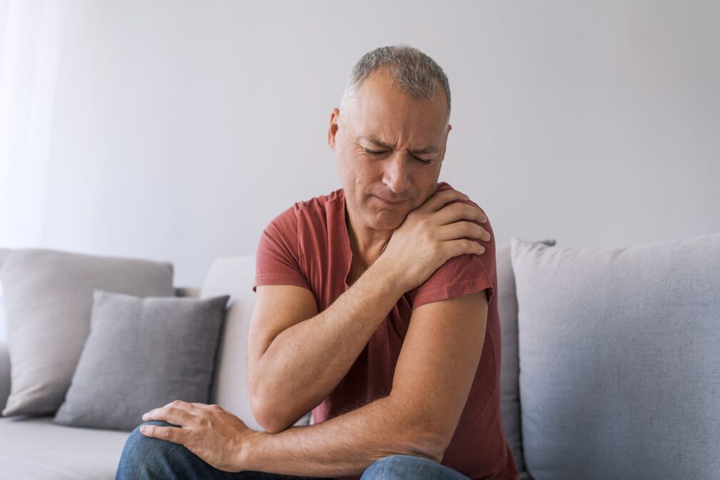Gelenkschmerzen können ein Symptom für verschiedene Erkrankungen sein. 