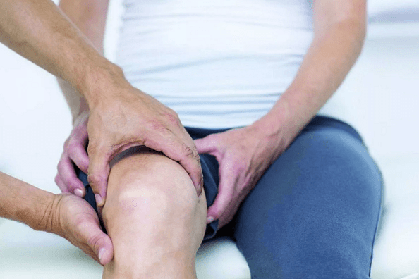Anzeichen und Symptome der Arthrose des Kniegelenks